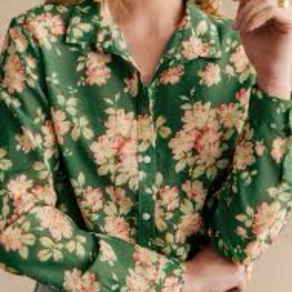 Pleione floral boho blouse like new size small somewhat sheer - Picture 2 of 6